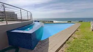 Whale Rock 6 - Margate Self Catering Holiday Accommodation South Coast.
