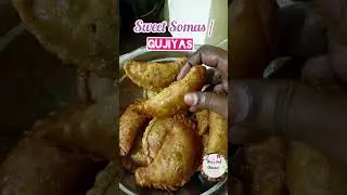 Sweet SOMAS / GUJIYAS #chandrakala sweet at home #sweet #shortsviral #shortsfeed #trendingshorts