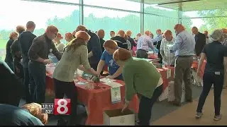 Cigna employees team up to feed the hungry in Connecticut