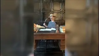 ОСТАВАЙСЯ СВЕЖЪ ВЪ ЛЮБОЙ СИТУАЦИИ / STAY FRESH IN ANY SITUATION