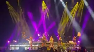 I Can Do It With a Broken Heart live in Iceland, 29/3/25
