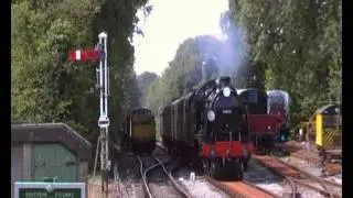 U Class 31806 arrives at Medstead.MP4