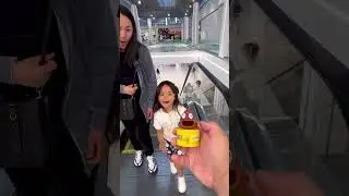 Poop surprise for Ember 👧🏻❤️🤣