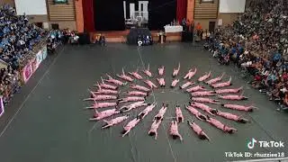 Dance formation