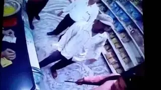Goons thrashes shopkeeper in Kanpur caught on camera!
