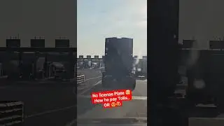 Semi Truck without license plate speeding on Highway exit #viral #trending #truck #fails