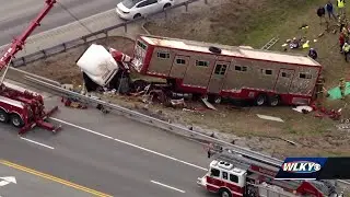 Officials provide update after 3 horses dead, driver injured in Nelson County crash