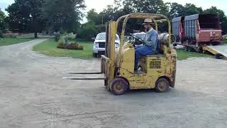 TOWMOTOR FORKLIFT 1350 For Sale