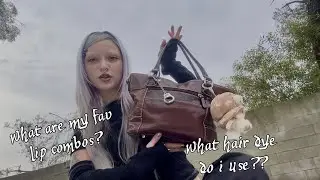 what's in my purse / FAQ