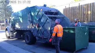South Waste Services Mini Freightlinner M2 New Way rl