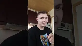 blauw met witte bollen rap reactie video
