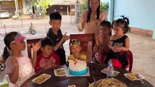 2year Happy birthday 🎂 #happbirthday #family #birtdaycelebration #birthdaycake 