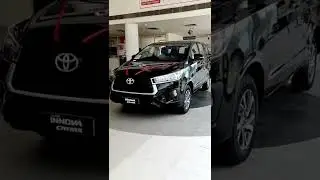Toyota innova crysta 2022 black colour