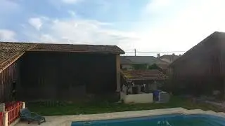 3 bed farmouse with pool on 10 hectares near Bordeaux