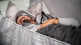 Fighting to Stay Awake &mdash; DAY 2 / North Atlantic Crossing | Sailing Uma [Step 192.02]