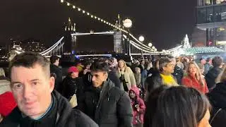 London Christmas Sunset Street Walk 🎄🌇 | Virtual Tour Around the City | London Walk 2025 [4K HDR]
