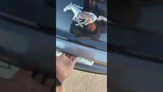 Ford Mustang Convertible how to open the trunk