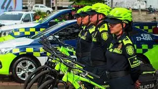 El alcalde Alejandro Eder entreg&oacute; esta ma&ntilde;ana 74 motocicletas y 9 camionetas que robustecen el