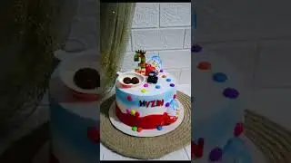 #kinderjoy theme cake 🥰