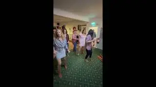 A tribute to country with Kelly | Country Singer | Wiltshire