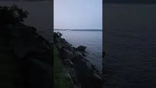 Walk by Hudson River