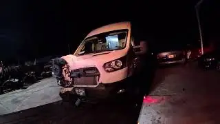 Unloading Amazon van  at the tow yard ￼