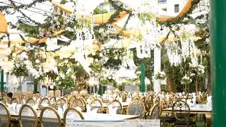 Experience the magic of our breathtaking outdoor wedding decor at Beach Luxury Hotel. 🌴✨