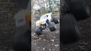 Axial smt10 jump