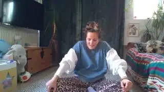 20 minute Somatic Flow, inspired by the flow of water by Lila Mei Yoga