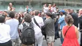 AMAZING Close Footage: Jonas Brothers & Demi Greet Fans @ CAMP ROCK 2!