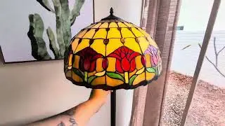 Amora Tiffany Style Standing Floor Lamp 62 Tall Stained Glass Brown Red Green Flower Tulip Antique