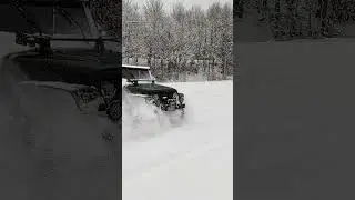jeep tj maxxis trepador 35s fresh snow powder