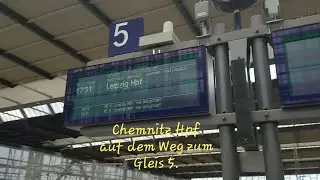 Der Chemnitz Hauptbahnhof auf dem Weg zum Gleis 5.