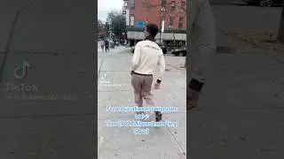 Unc 👴🏽shows us the 1970&rsquo;s pimp walk 😂😂 #unc #1970&rsquo;s #throwback #funny #shorts #blackpeople