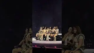 TWICE performing &ldquo;What Is Love?&rdquo; | Vancouver Day 2 #twice #kpop #thisisfor #concert