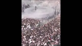 crowd was going INSANE for #KendrickLamar at the #GrandNationalTour #Frankfurt, #Germany #BiggHurra