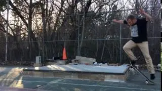 Mark Gingrass nose grind 180