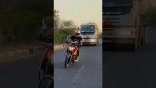 Duke 250 gen 3 look 🧡😍 #duke #duke250 #shortvideo #gen3