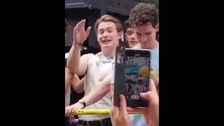 Joe Locke and Kit Connor cute moments at London Pride #heartstopper #shorts