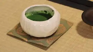 Solo Tea - Urasenke Chawan Kazari Ro (裏千家 の 茶碗荘 炉)
