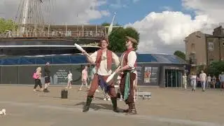Acro-Juggler Pirate street show