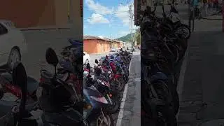 Organized PARKING! 🏍️🛵 First country I see THIS!