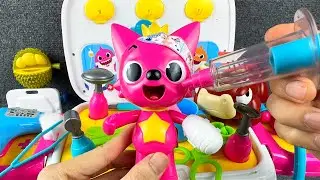 Playful Pinkfong Durian Adventure 🍈 Pinkfong Visits Doctor 🚑 Ambulance ASMR | Toy Review