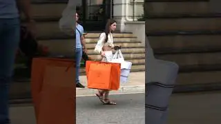 Pretty girl makes purchases in Herm&egrave;s #billionaire #monaco #luxury #trending #lifestyle #fyp