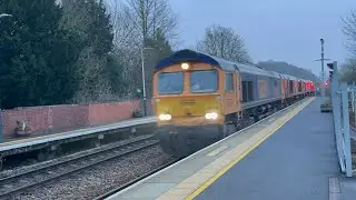 5 loco move; Modern Railways, Chippy, Lucie 66762 & Julie Garn last & some empty container flatbeds