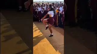 Crazyyy ZULU DANCE 🇿🇦 #culture #shocking