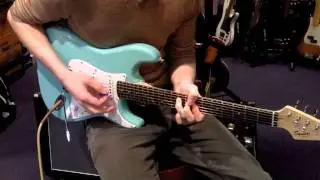 Fender Squier Bullet Strat Daphne Blue