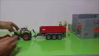 Siku Control 32 3-wheel automatic lift trailer