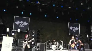 St&ouml;rte Priester auf der G.O.N.D. 2011