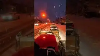 **Snow Plowing Condos Parking / 3